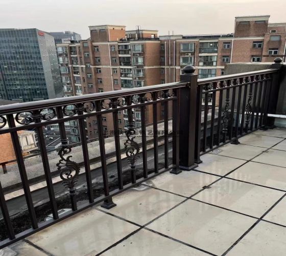 铝艺阳台护栏